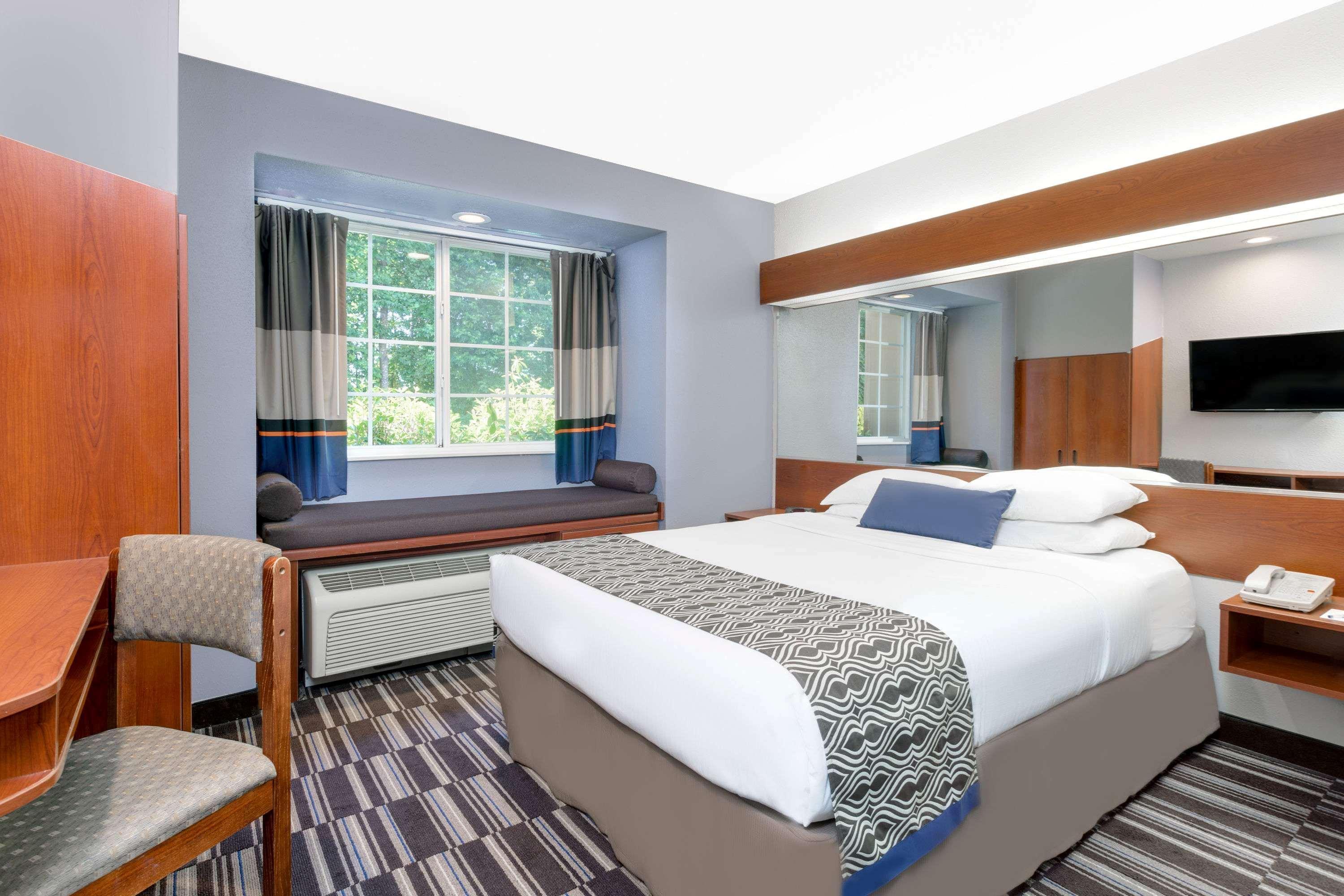Microtel Inn & Suites By Wyndham Bremen Zewnętrze zdjęcie
